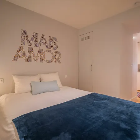 Apartment Elegant And Cozy Apartment Lisbon