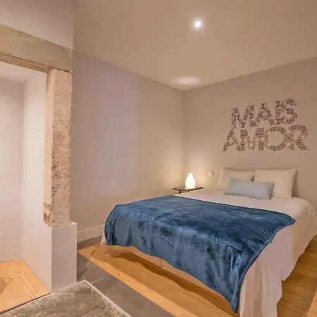 Apartment Elegant And Cozy Apartment Lisbon